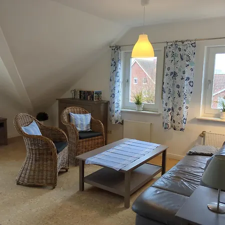 Ostsee Erleben - Unter Den Linden 7 Mit Blick Zur Ostsee * Dahme (Schleswig-Holstein)